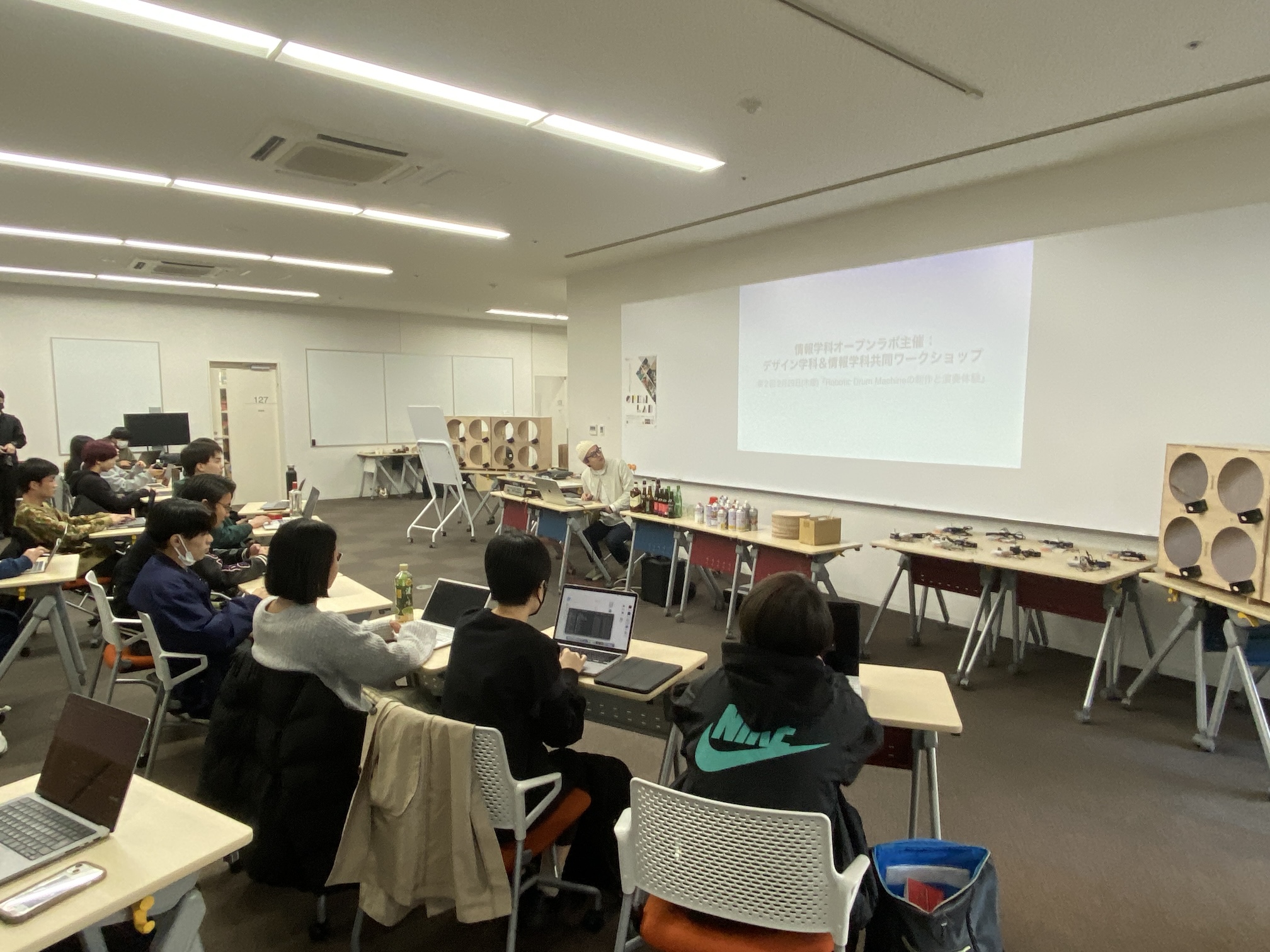 Robotic Drum Machine Workshop01